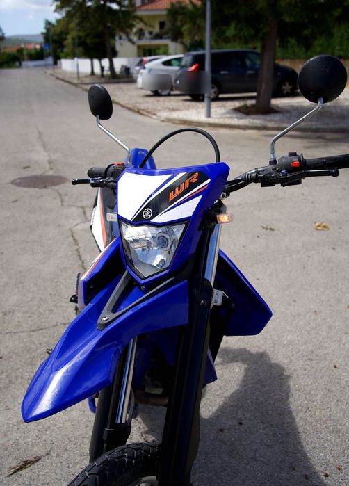 Yamaha WR125R 2009 – apenas 13.107 km, sempre em garagem