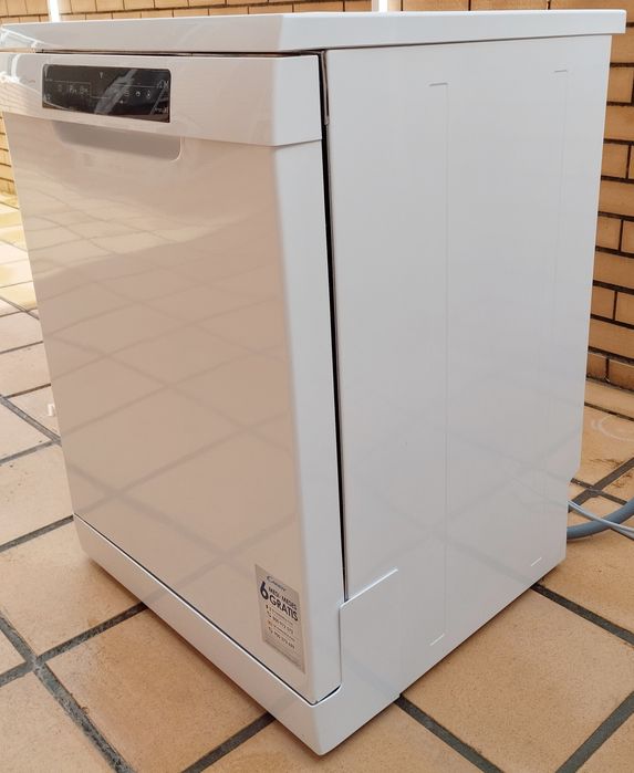 Máquina lavar loiça