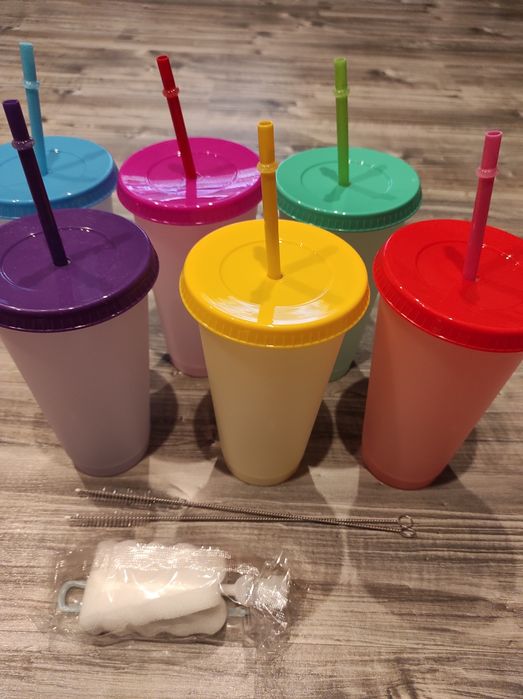 Kubki wielokrotnego użytku, zmieniające kolor 750ml, 6 sztuk