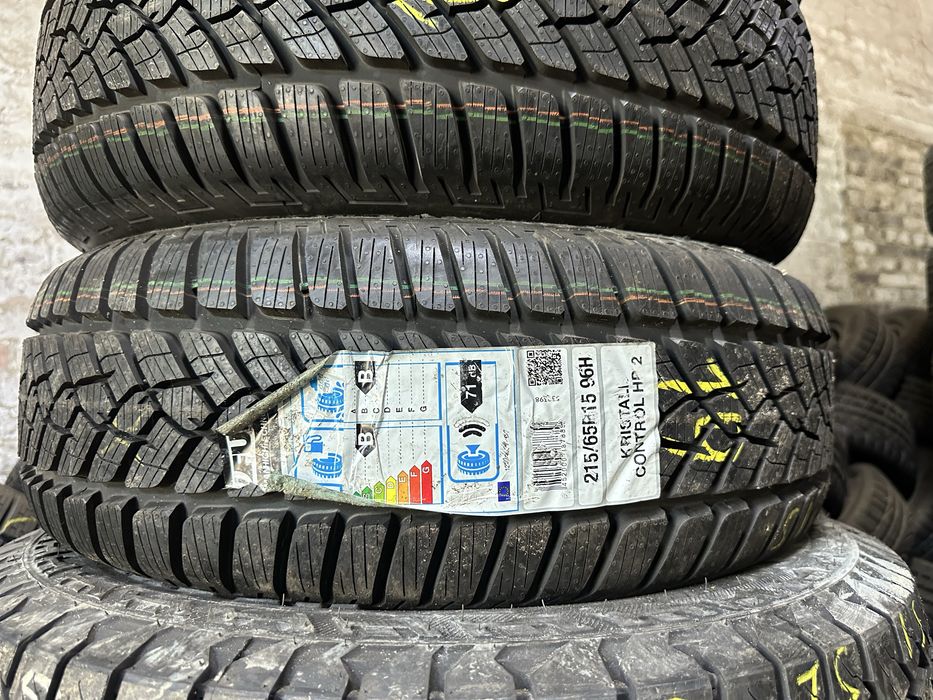 Шини нові зима 215/65R15  Kristall Control HP2 комплект