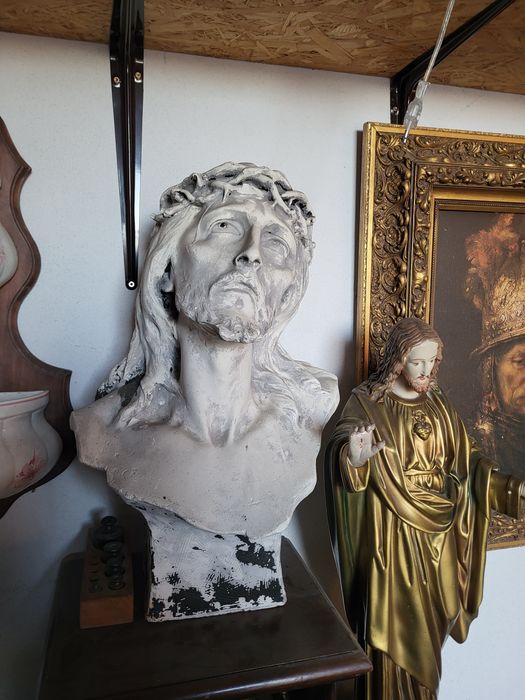 Pan Jezus w cierniowej koronie duże popiersie