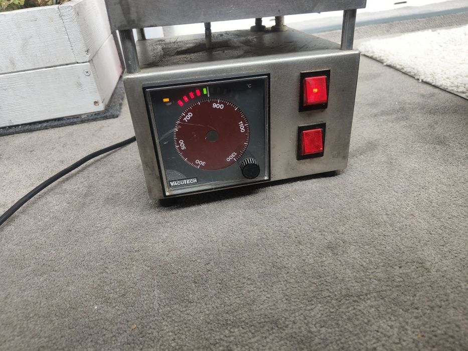 Piec tyglowy vacutech