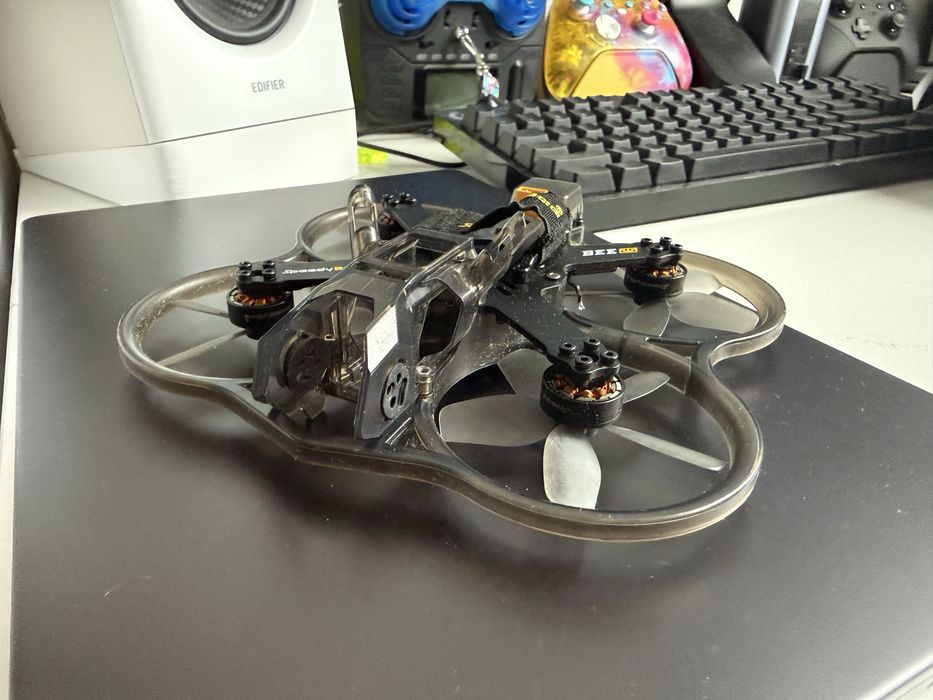 Dron FPV SpeedyBee Bee25 ramka z silnikami