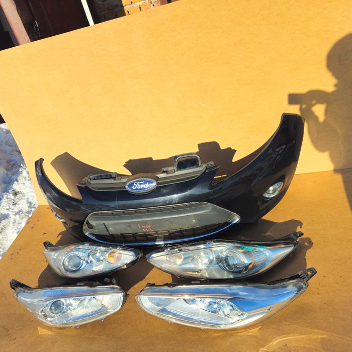 Бампер на Ford Fiesta mk7 форд фіеста мк7