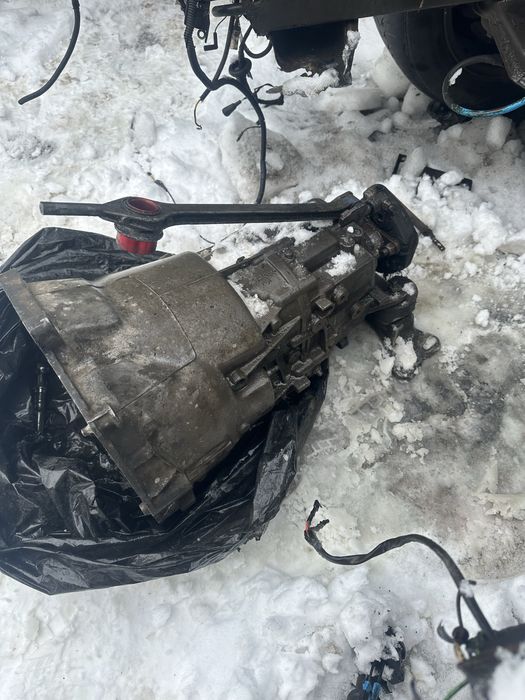 Розборка бмв е34