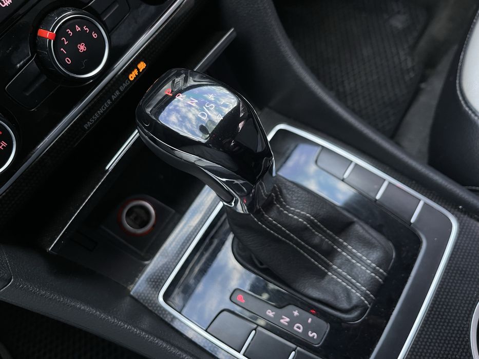 Volkswagen b7 2016