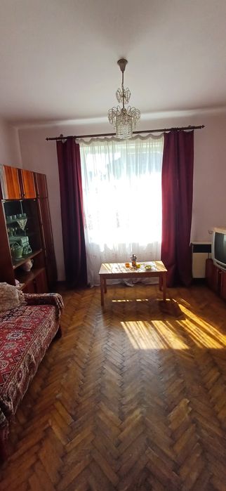 Продам житловий будинок  м.Самбір
