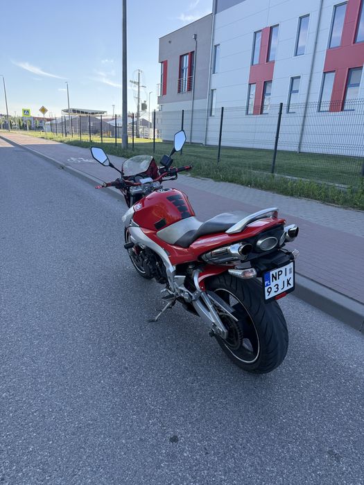 Suzuki GSR 600 A2