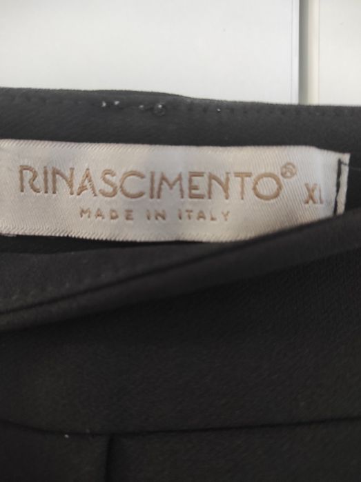 Класичні брюки від Rinascimento , Італія, L-XL.