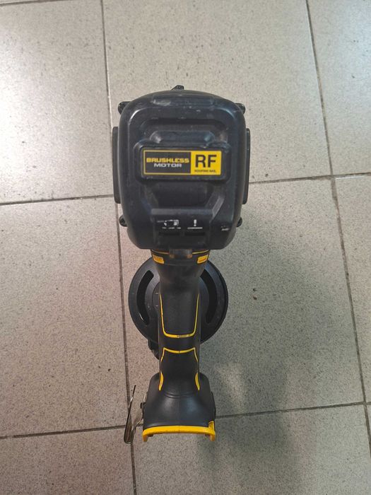 Dewalt Gwoździarka DCN45RN 19-45Mm