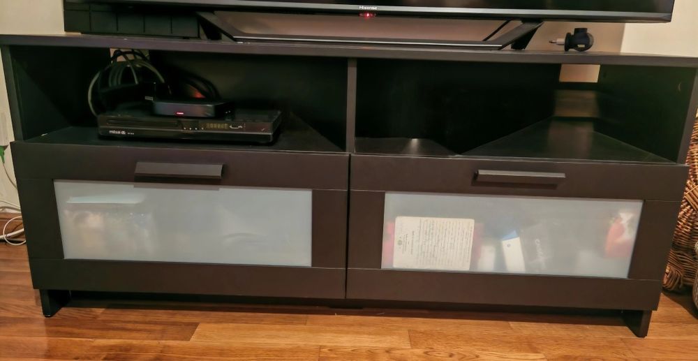 Sofá, Mesa 4 Cadeiras, Móvel Tv