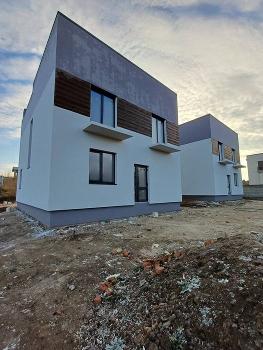 Продаж Двох-Просторих двоповерхових будинків! Р-н. Щасливе!