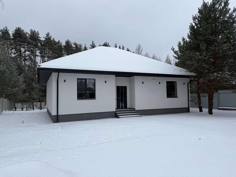 Шикарний будинок на 15 сотках, з ремонтом, з виходом в ліс! з підвалом