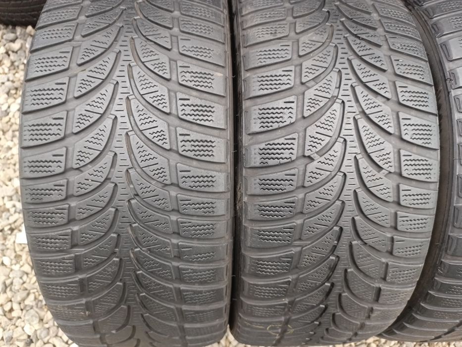 225.45.18 Bridgestone Blizzak 4 шт