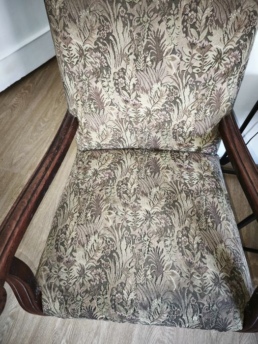 Moveis, Vendo poltrona antiga