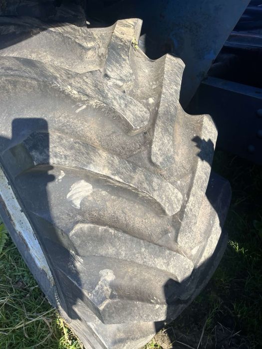 Трактор в чудовому стані