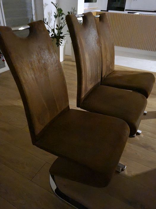 6 Krzeseł materiałowych