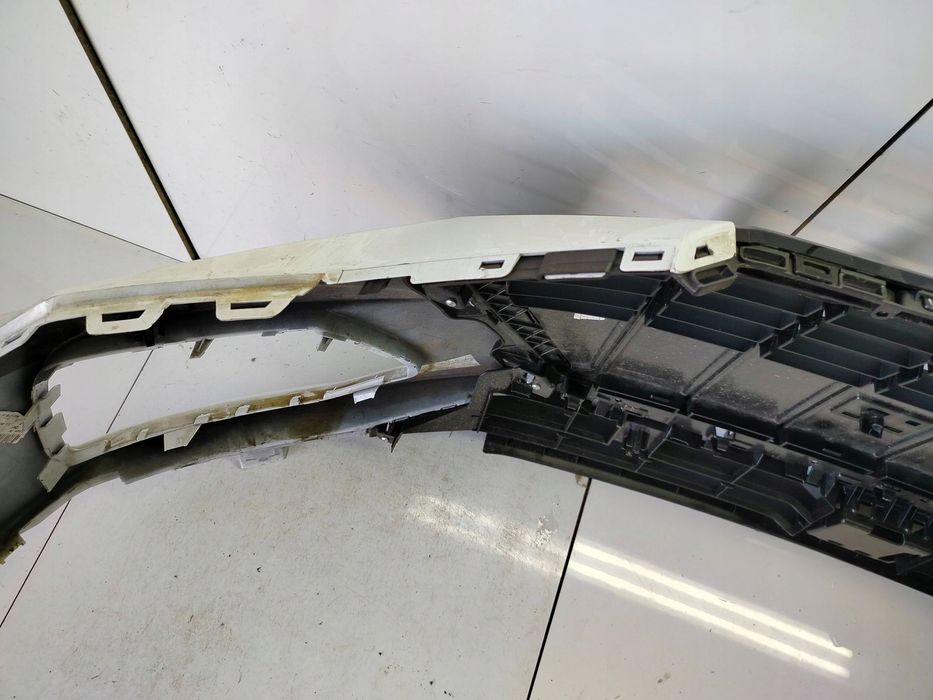 zderzak przedni audi q3 83a suw zwykły 2018- super stan