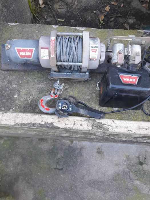 Guincho Warn T2500 usado