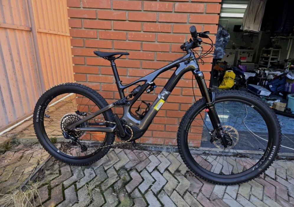 Specialized Turbo Levo Comp Carbon 2022 електровелосипед
