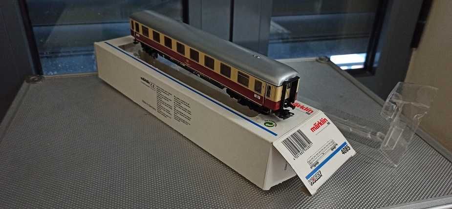 Comboios Marklin época 800