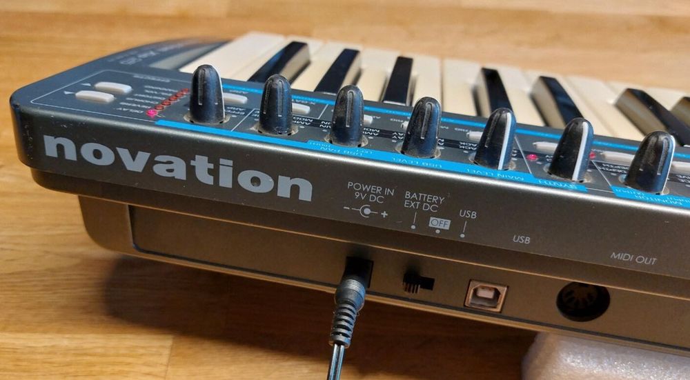 Novation XioSynth25 Sintetizador Interface