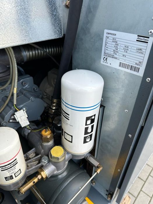 Kompresor 11KW śrubowy sprężarka Atlas Copco GA 11 FF osuszacz komplet