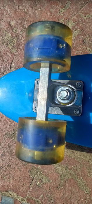 Скейт (пенні борт)