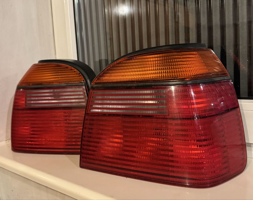 Lampy tył Volkswagen Golf 3