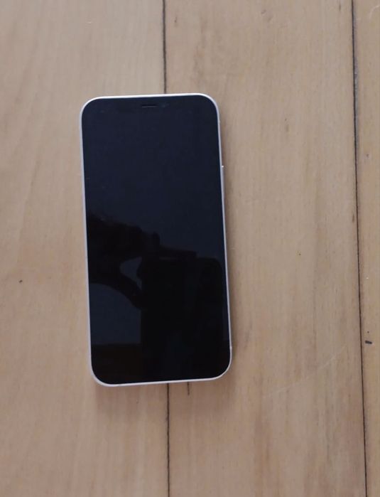 Iphone 12 como novo