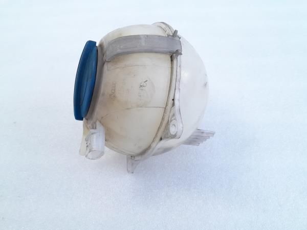 Reservatório / depósito da água / líquido de refrigeração VOLKSWAGEN F