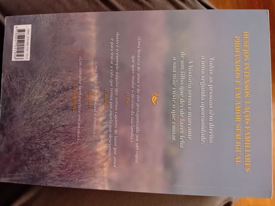 Vendo 2 romances premiados