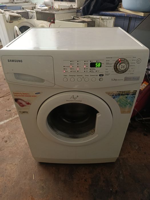 : Стиральная машина Samsung Silver Nano 5.2 кг.