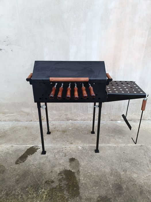 Мангал 4мм гриль барбекю на ніжках на 11 шампурів