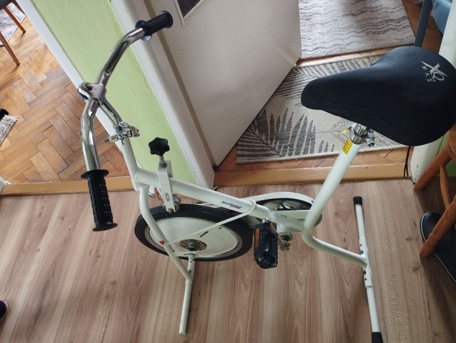 Rower PRL działający
