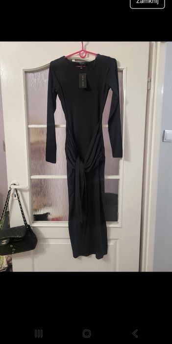 Sukienka maxi z wiązaniem marki New Look