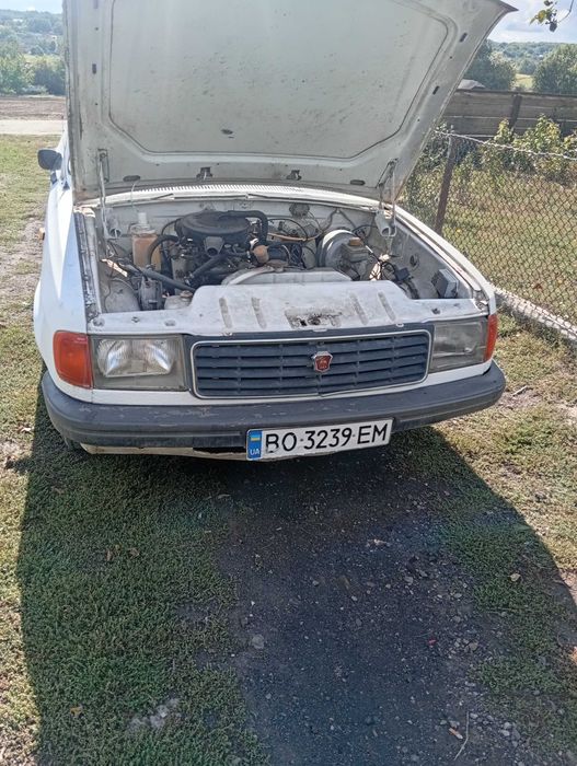 Продам автомобіль волгу находу