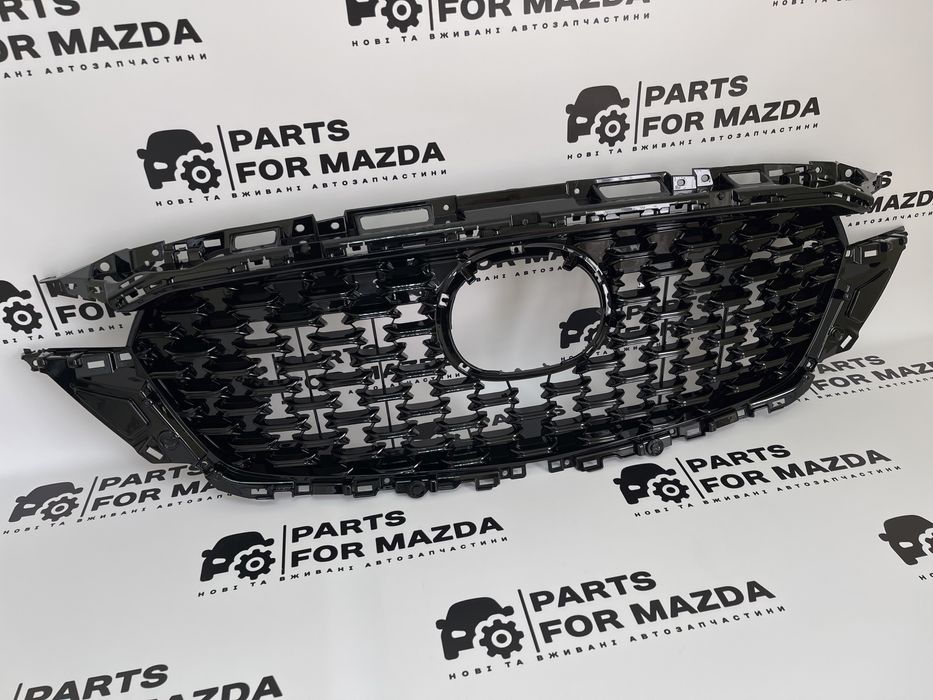 Решетка радиатора со значком и молдингом Mazda CX-5 2022 2023 CX9 CX50