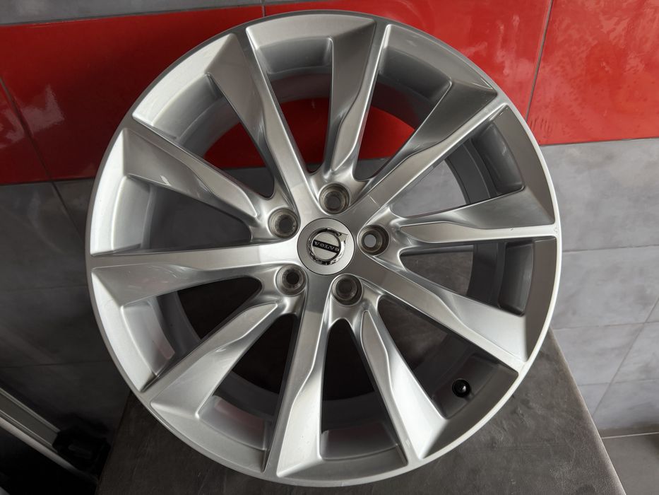 Felgi 18 5x108 Volvo XC40 XC60 S60 S80 V60 ORYGINAŁ