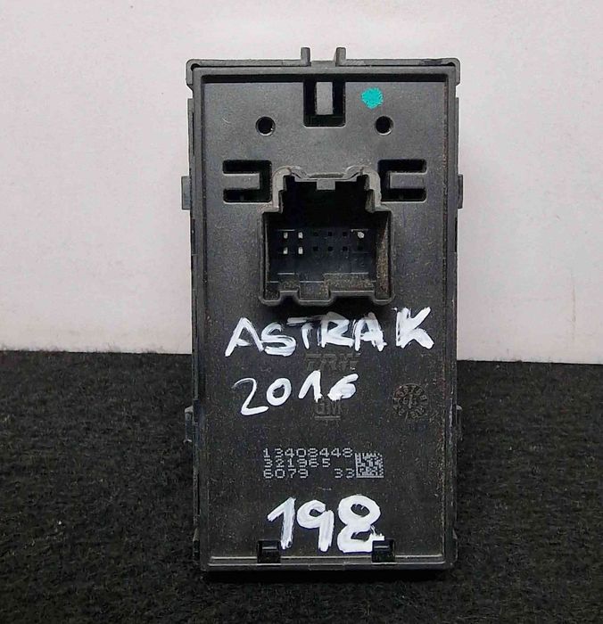Comando / Botão / Interruptor Vidros Frente Direito 13408448 - OPEL ASTRA K