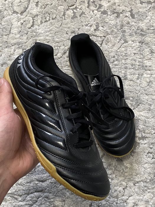 Футзалки Adidas Copa 19.4