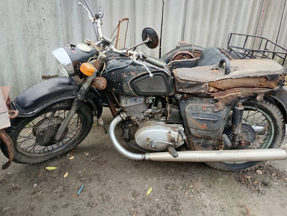 Продам мотоцикл .