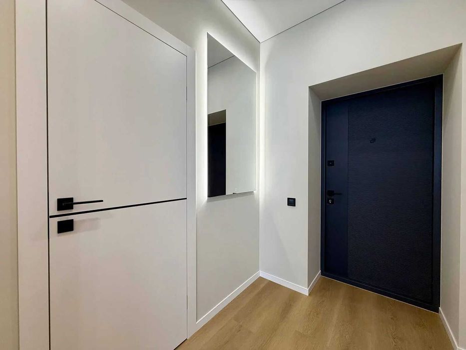 1-кімнатна з новим ремонтом, 42 м2