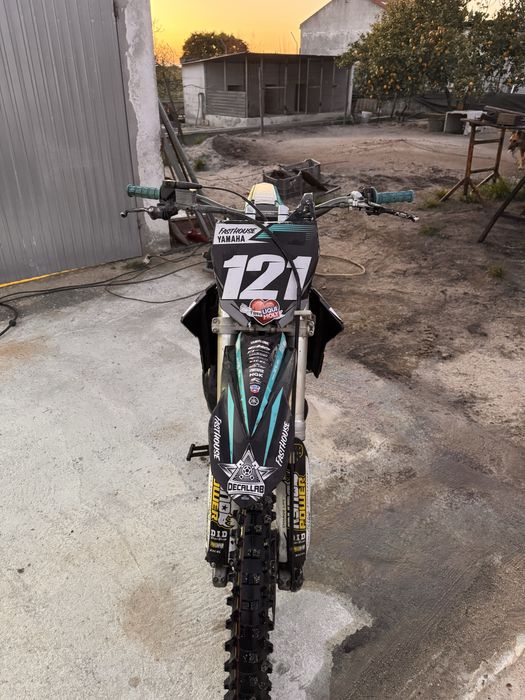 Yz250 2T 2004(subquadro aluminio)