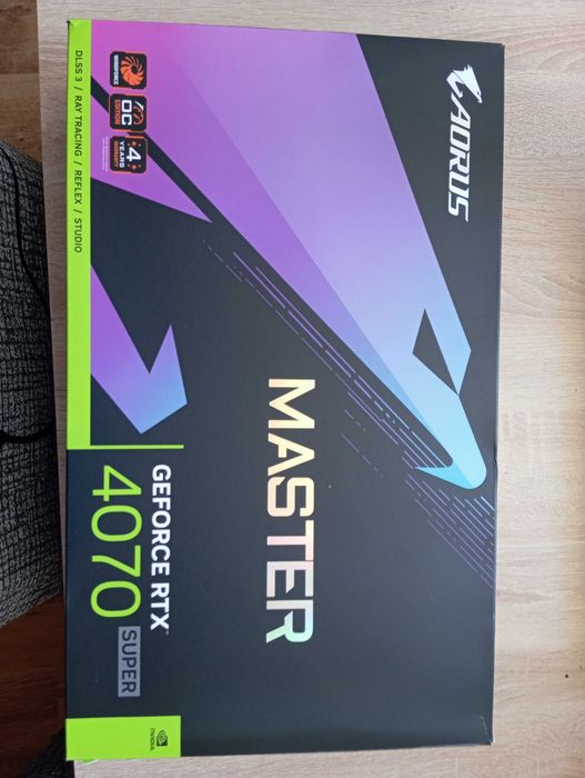 RTX 4070 super aorus master