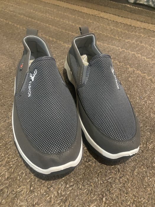 Кросівки чоловічі, сітка, літо