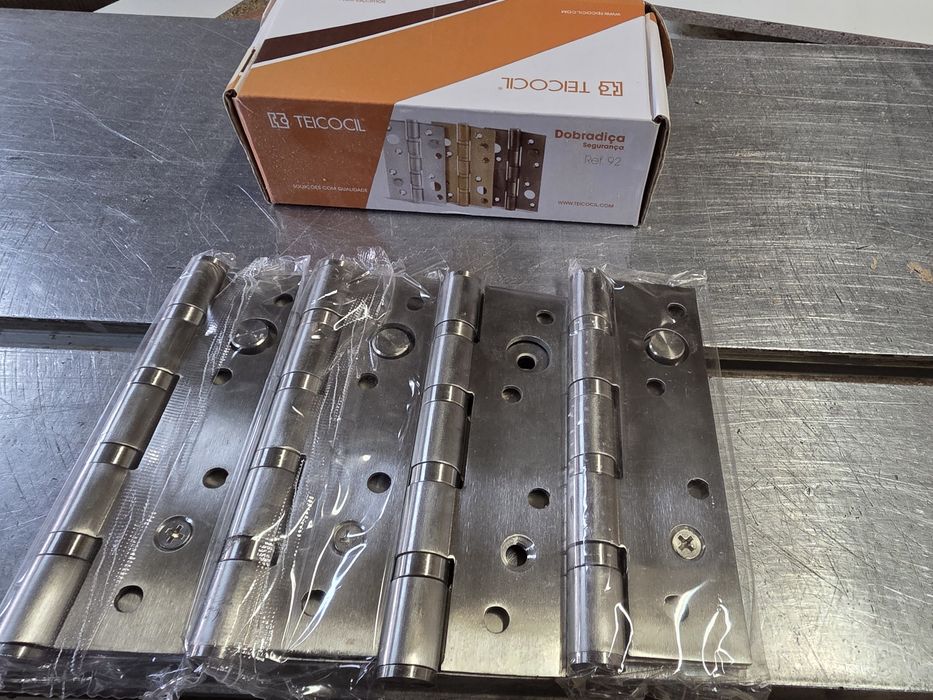 Dobradiças porta patim