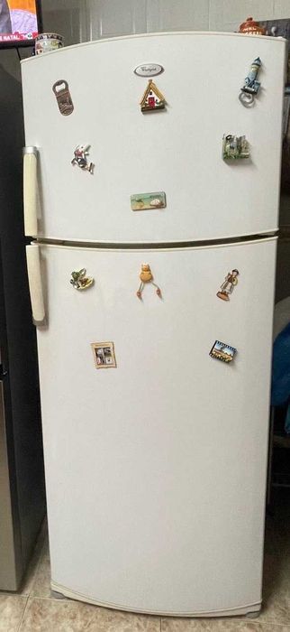 Frigorifico Whirlpool com congelador