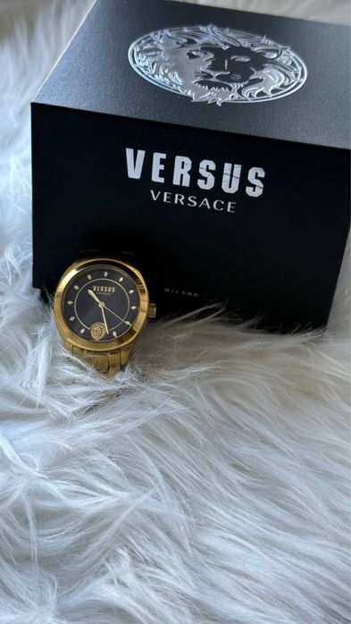 Годинник Versus Versace