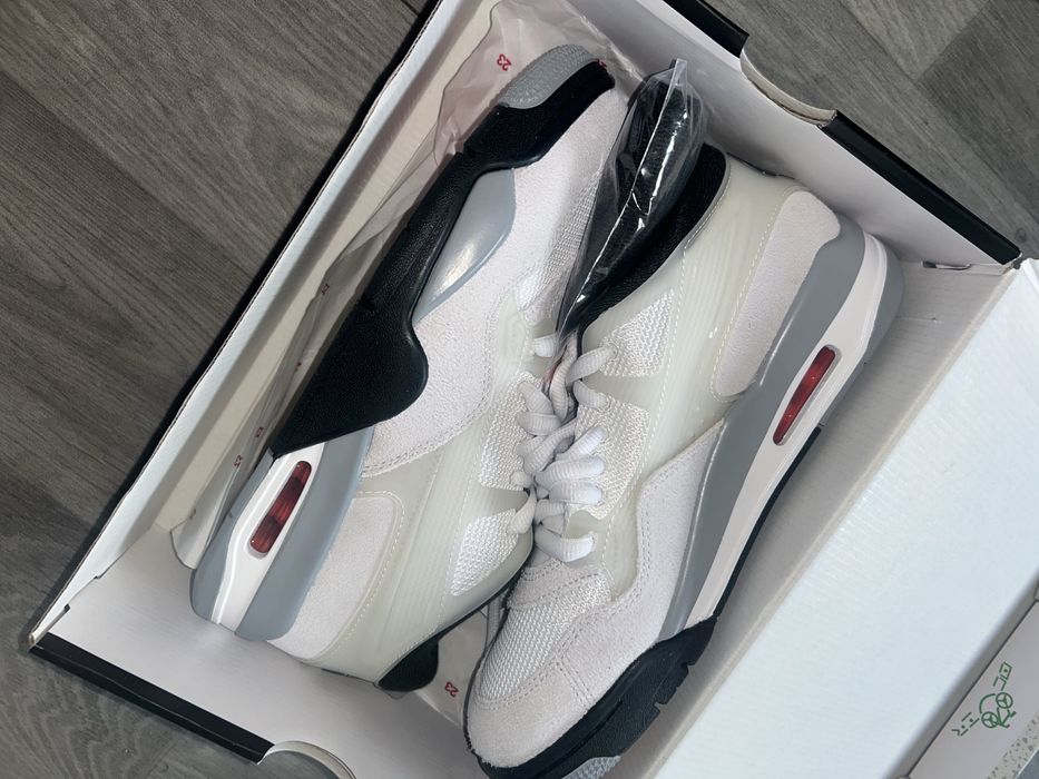 Buty Nike Air Jordan 4 RM (White / Black / Infrared 23)